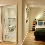 Hotell Landgasthof Zur Burg Grenzau