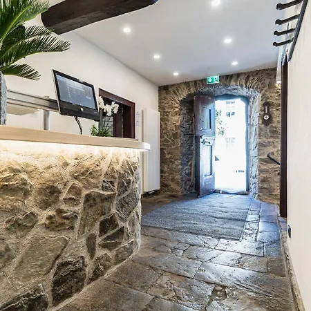 Landgasthof Zur Burg Grenzau Höhr-Grenzhausen