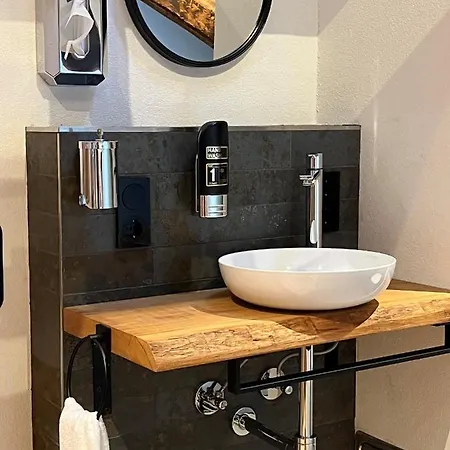 Landgasthof Zur Burg Grenzau Höhr-Grenzhausen