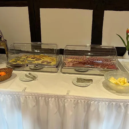 Landgasthof Zur Burg Grenzau 3*