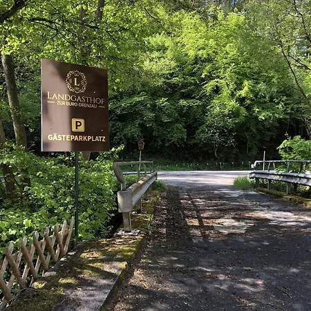 酒店 Landgasthof Zur Burg Grenzau 霍格伦兆森