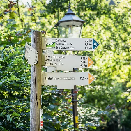 Landgasthof Zur Burg Grenzau 酒店