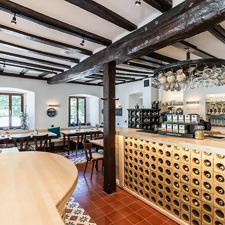 Landgasthof Zur Burg Grenzau 3* 霍格伦兆森