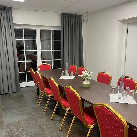 Landgasthof Zur Burg Grenzau 3* 霍格伦兆森