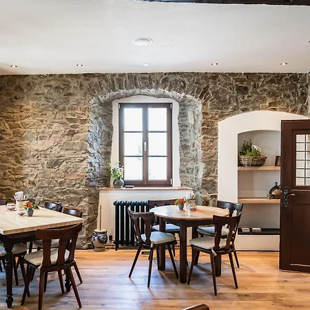 Landgasthof Zur Burg Grenzau 酒店