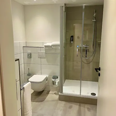 酒店 Landgasthof Zur Burg Grenzau 3*