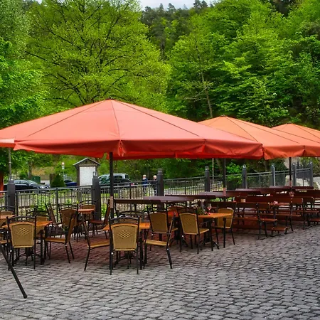 Landgasthof Zur Burg Grenzau Höhr-Grenzhausen