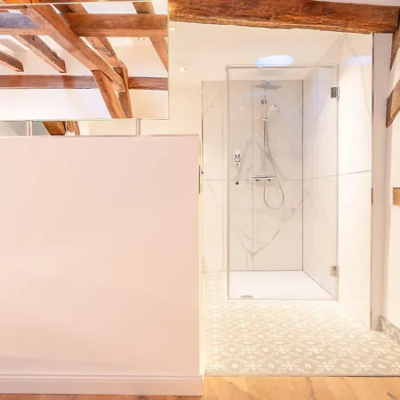 Landgasthof Zur Burg Grenzau 3*