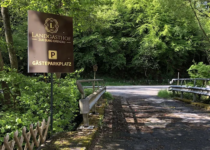 酒店 Landgasthof Zur Burg Grenzau 霍格伦兆森