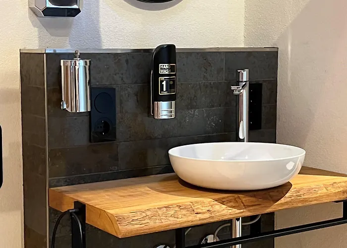 Landgasthof Zur Burg Grenzau 3*