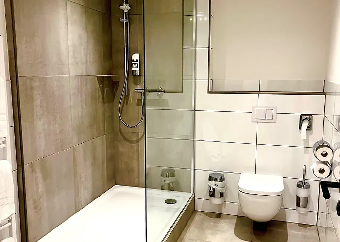 Landgasthof Zur Burg Grenzau 3*